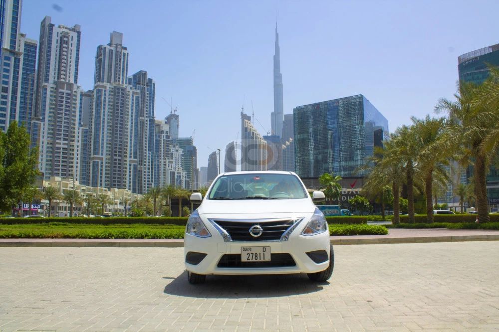 wit Nissan Zonnig 2020 for rent in Dubai 7